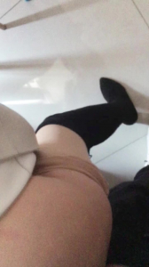 肉丝长靴骚逼，强行内射，她老公回来刷锅