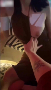 夜店酒吧骚女烂女大合集！各种姿势各种场所随意玩弄，各种高颜值反差婊蜜